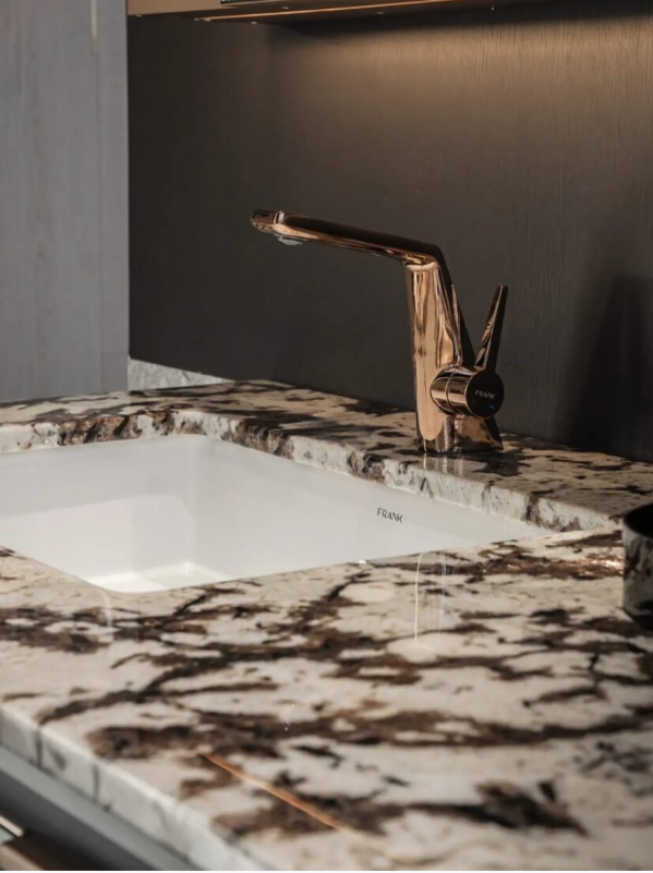 Nature Stone Snow Mountain Silver Fox Luxury Marble Countertop