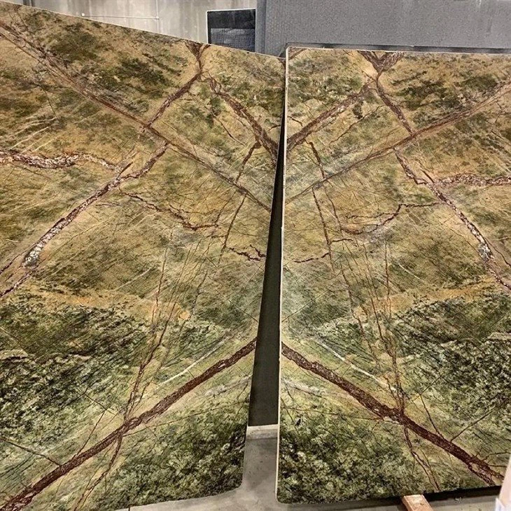 Rainforest-Green-Granite-Slab-for-Countertop-Fllor-Wall-Bathroom-Kitchen.webp (2)(001)