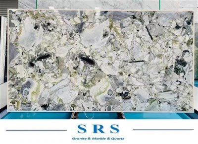 Eisjadegrüner Marmor für Treppen/Wandfliesen/Arbeitsplatten/Platten