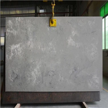 Quarzstein mit Leder-Finish